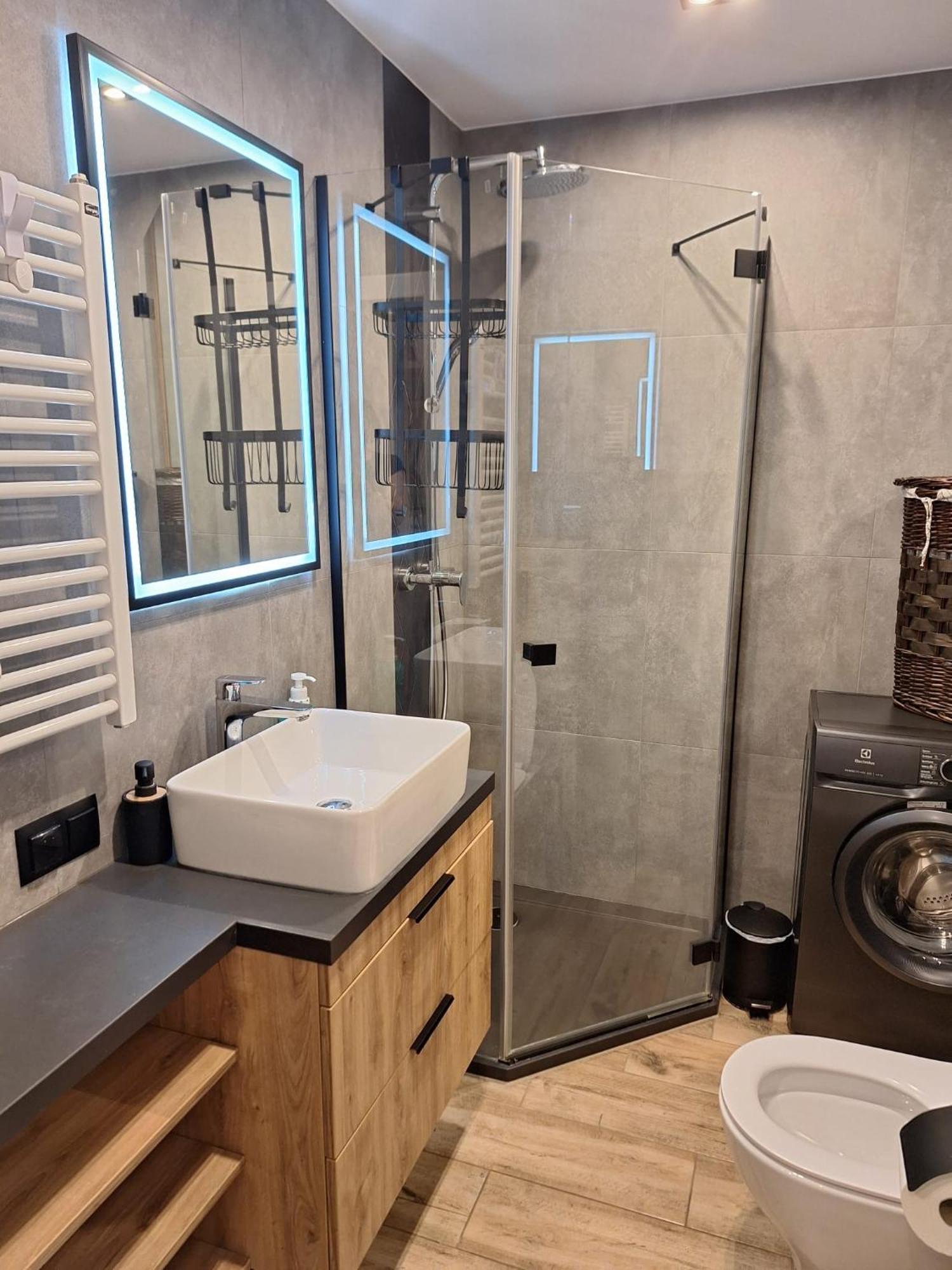 Komfortowy Apartament Dla 7 Osob Ch Arena, Prywatny Parking Gliwice Luaran gambar